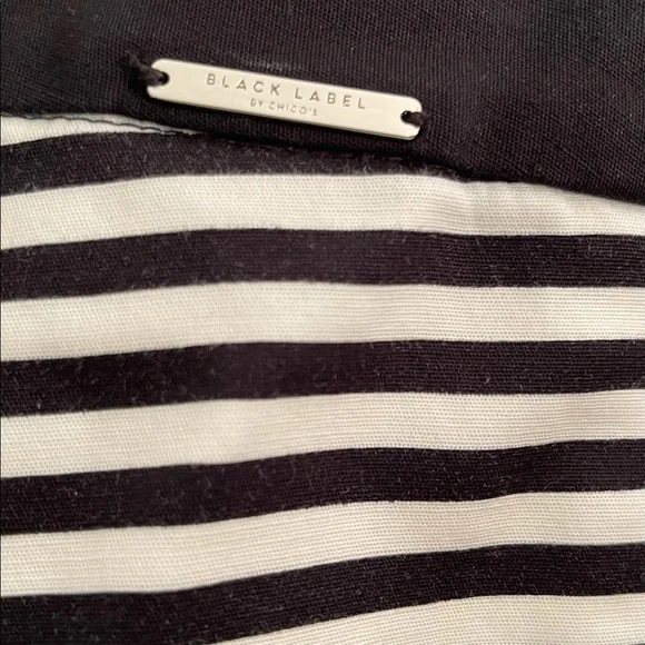 Chico’s Black Label Ankle Pants Black/White - Picture 9 of 11